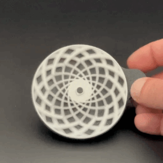 Kinetic fidget